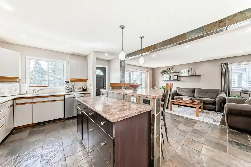 11 Huntstrom Place NE Calgary AB T2K 5V9