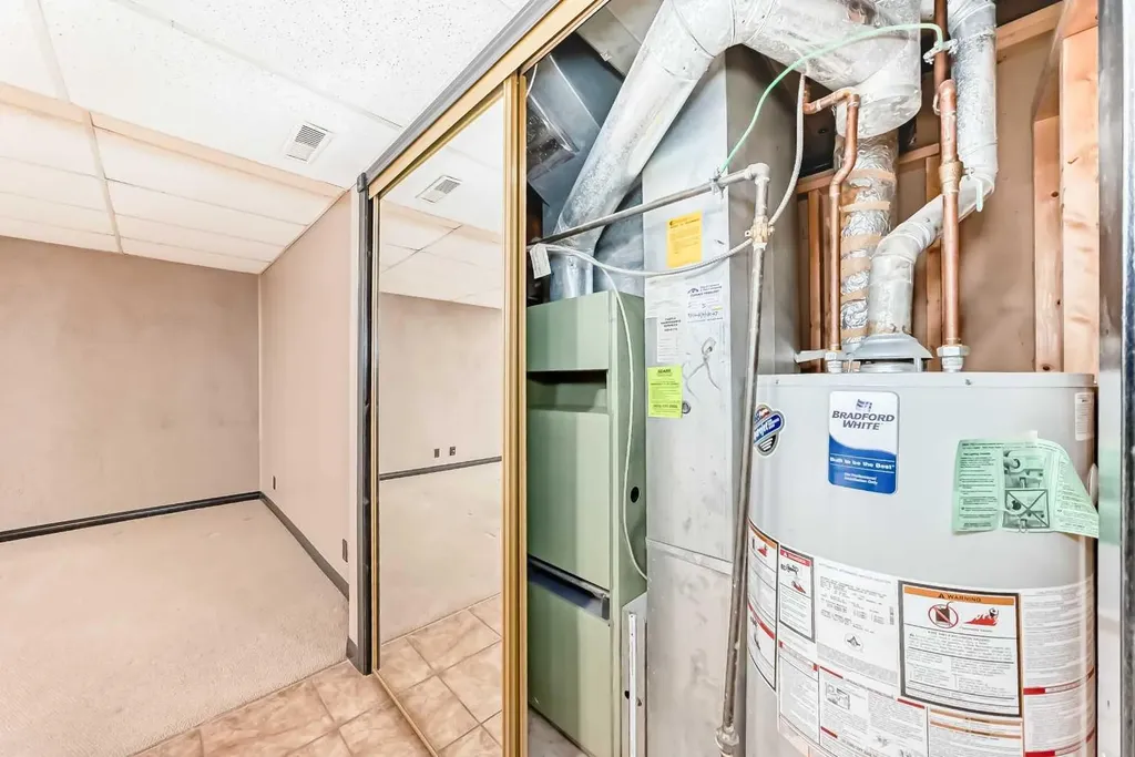11 Huntstrom Place NE Calgary AB T2K 5V9