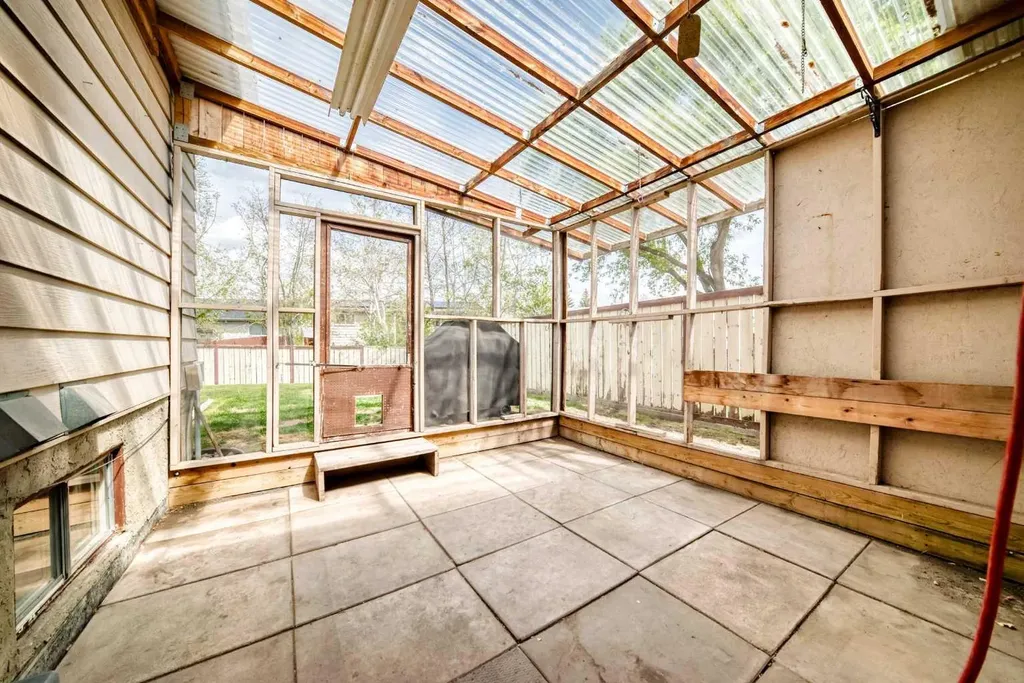 11 Huntstrom Place NE Calgary AB T2K 5V9