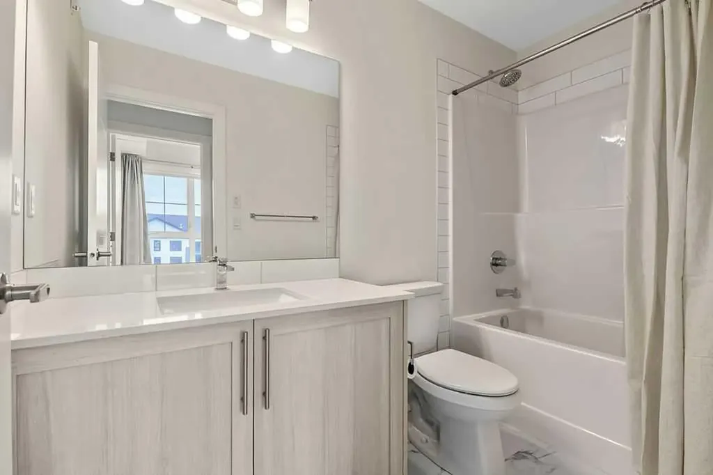 100 Banister Drive Okotoks AB T1S 5Y2