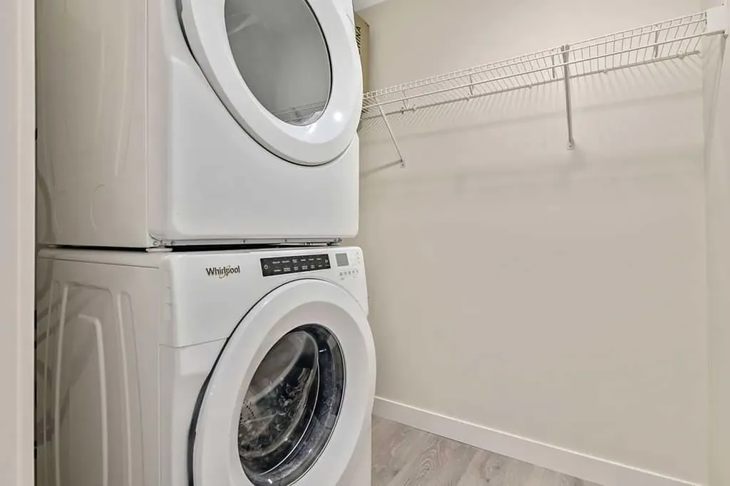 100 Banister Drive Okotoks AB T1S 5Y2