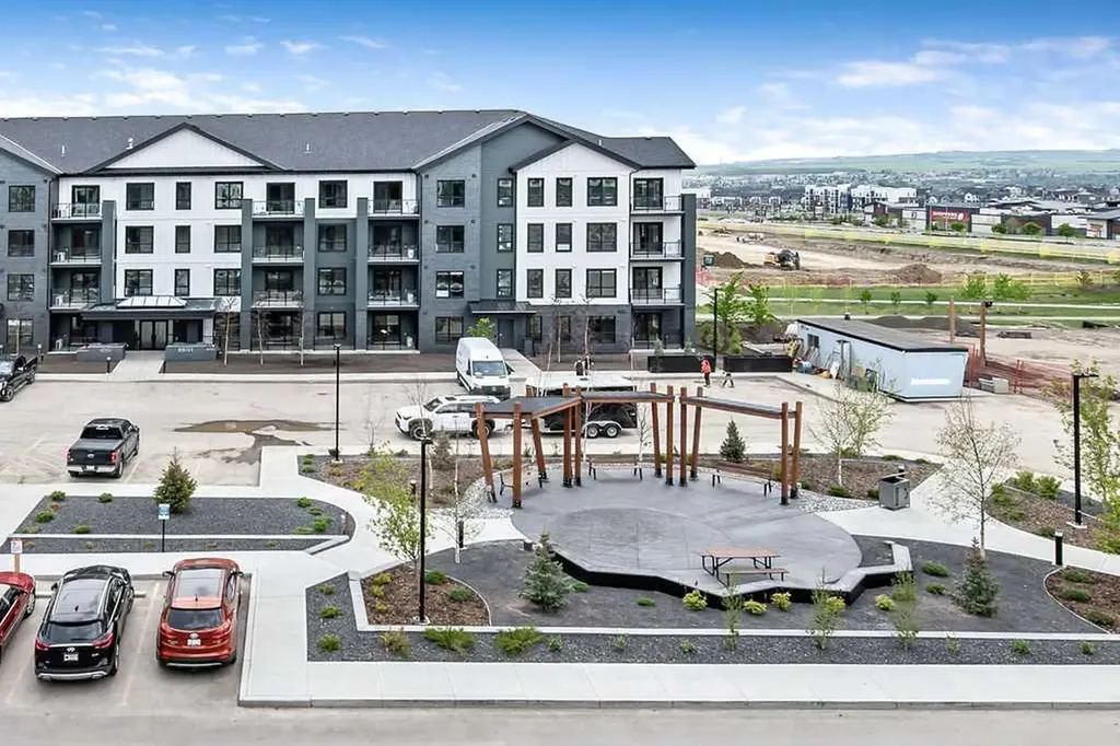 100 Banister Drive Okotoks AB T1S 5Y2