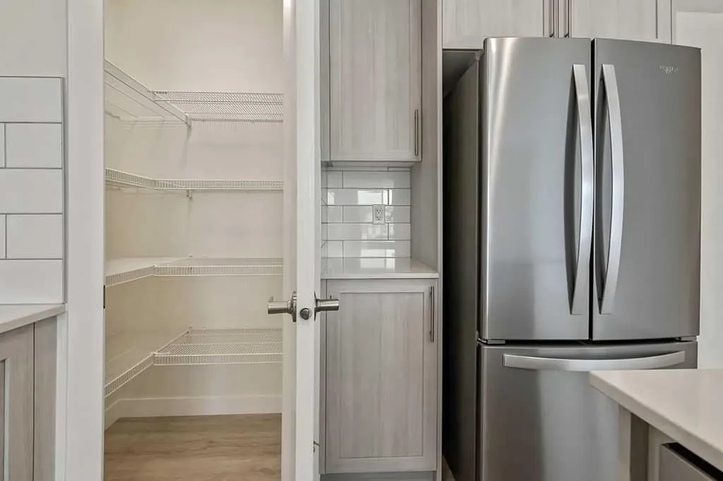 100 Banister Drive Okotoks AB T1S 5Y2
