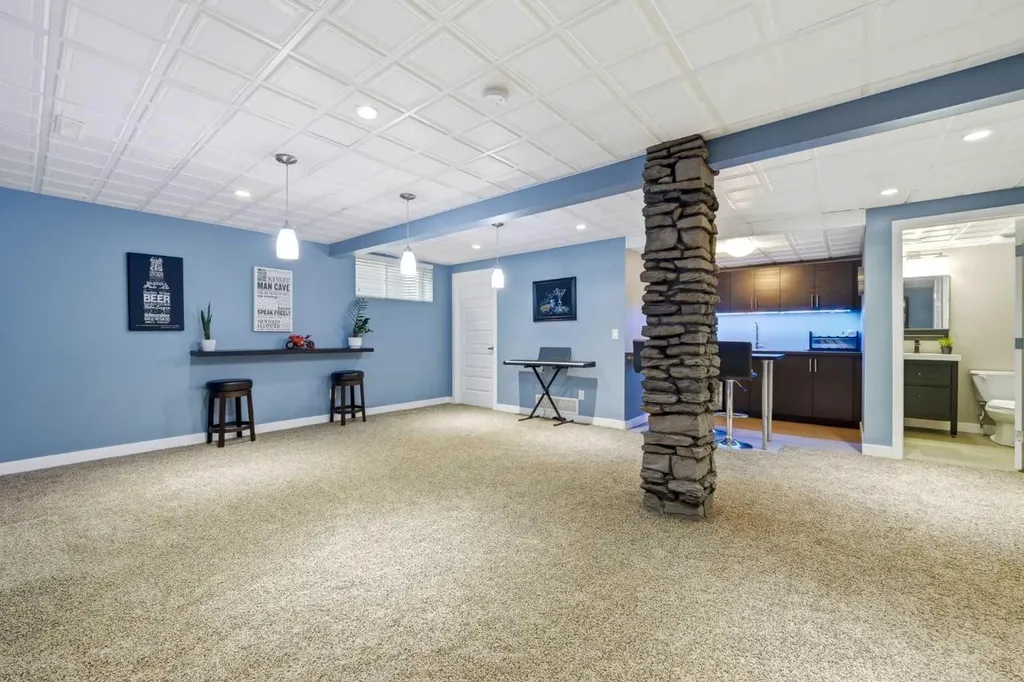 729 3rd Street SW Diamond Valley AB T0L 0H0
