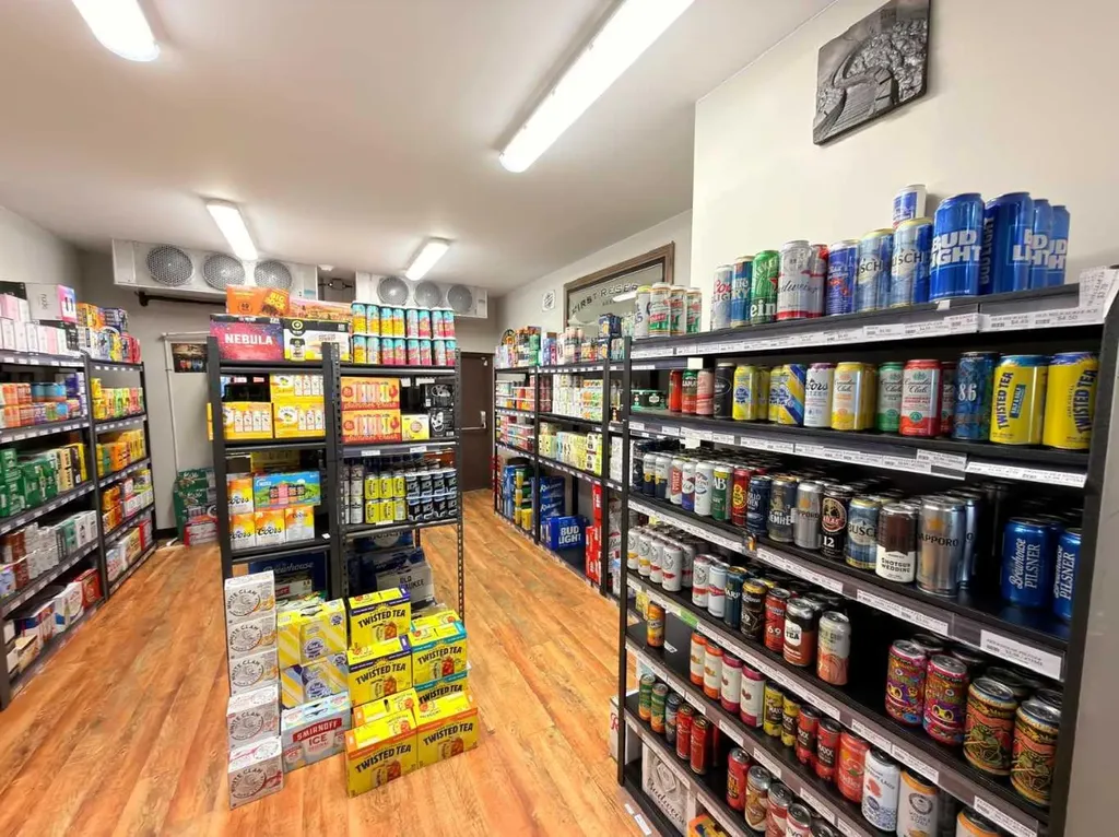 79 Railway Street E Cochrane AB T4C 2B7