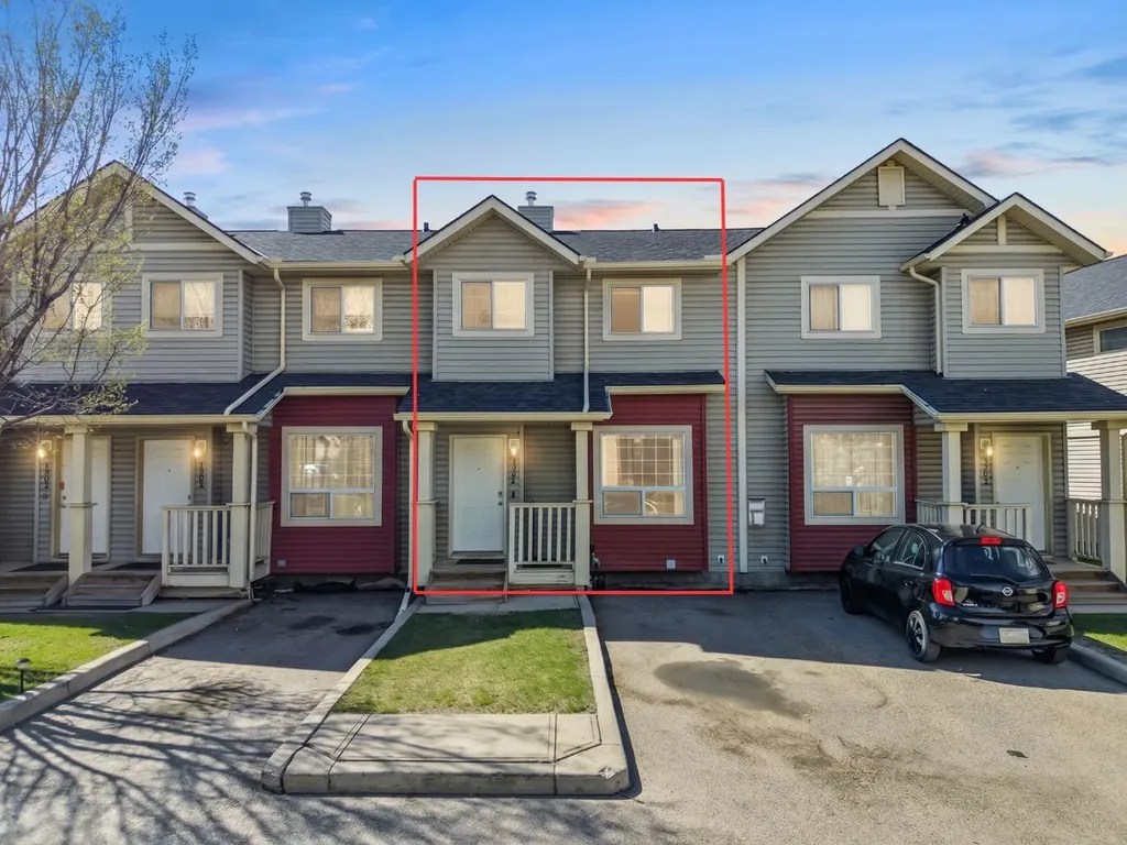 111 Tarawood Lane NE Calgary AB T3J5C2