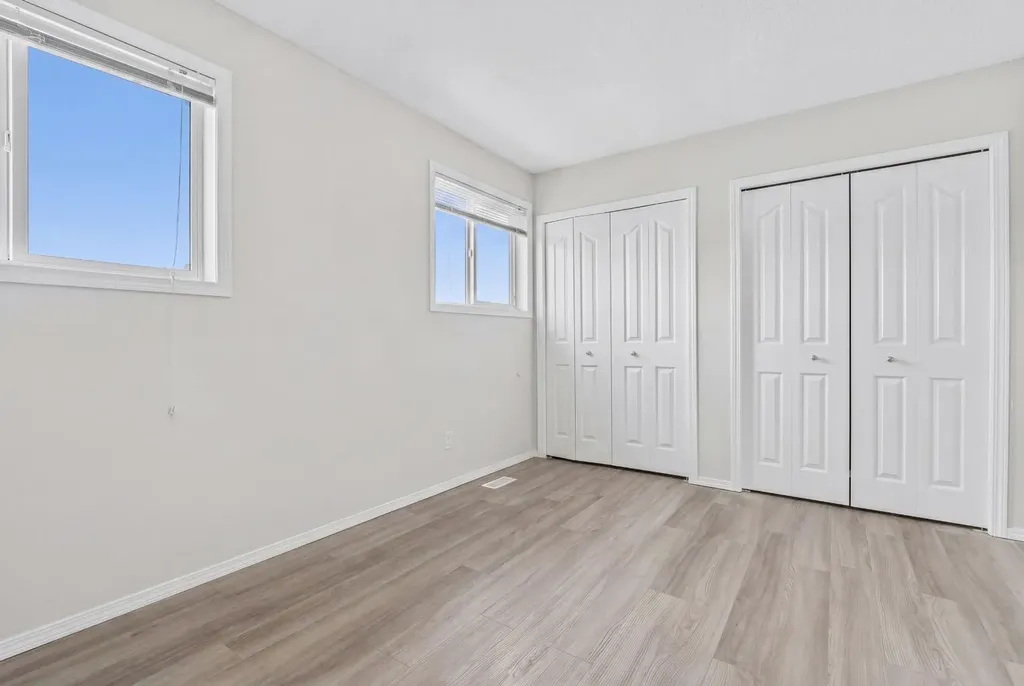 111 Tarawood Lane NE Calgary AB T3J5C2