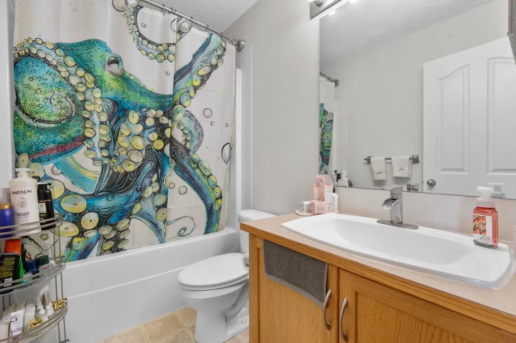 111 Tarawood Lane NE Calgary AB T3J5C2