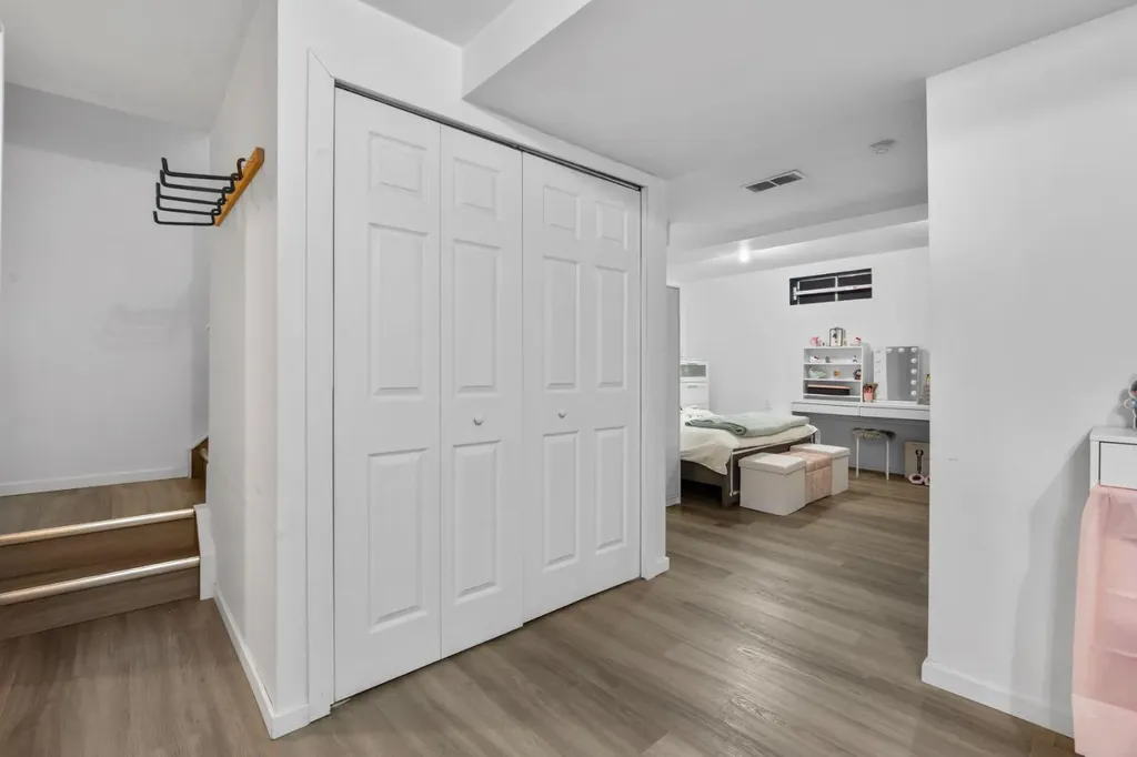 111 Tarawood Lane NE Calgary AB T3J5C2