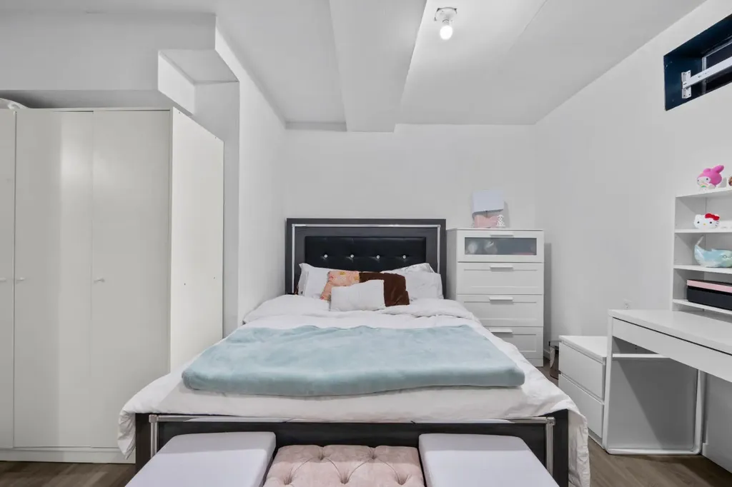 111 Tarawood Lane NE Calgary AB T3J5C2