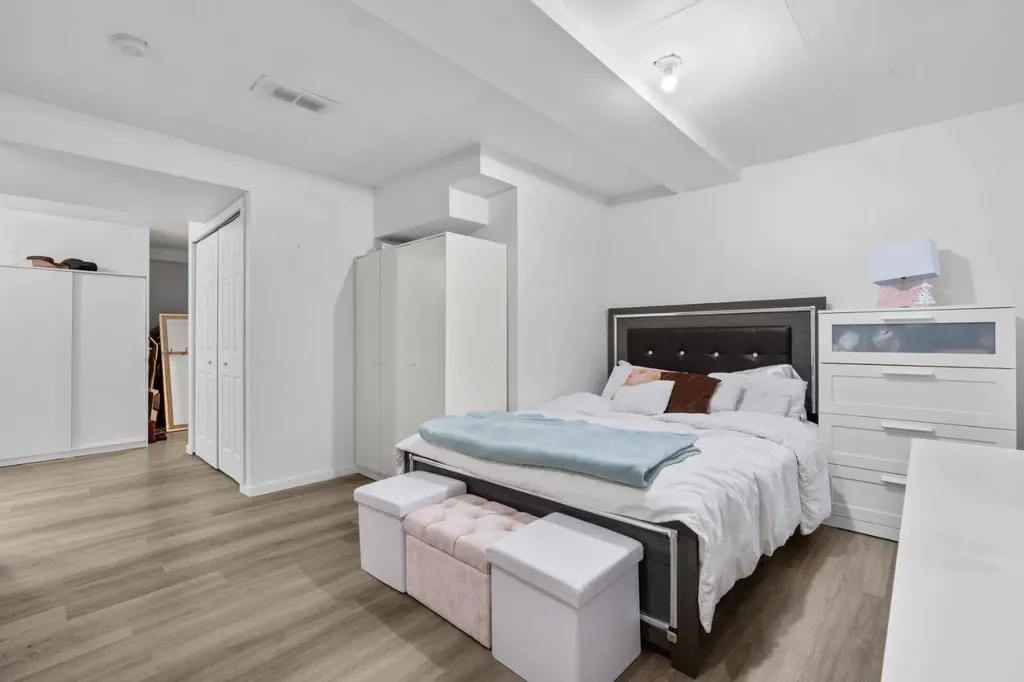 111 Tarawood Lane NE Calgary AB T3J5C2