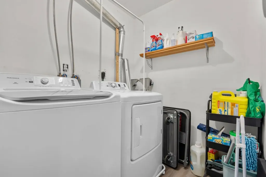 111 Tarawood Lane NE Calgary AB T3J5C2