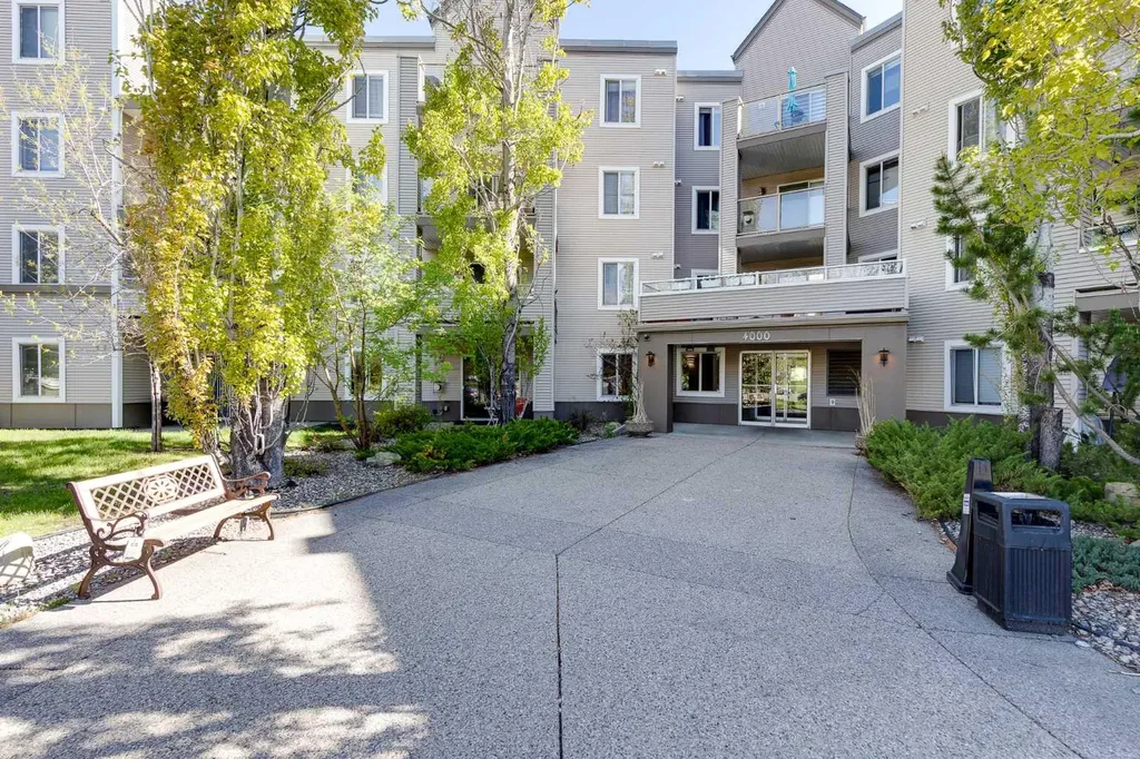 4000 Somervale Court SW Calgary AB T2Y 4J3