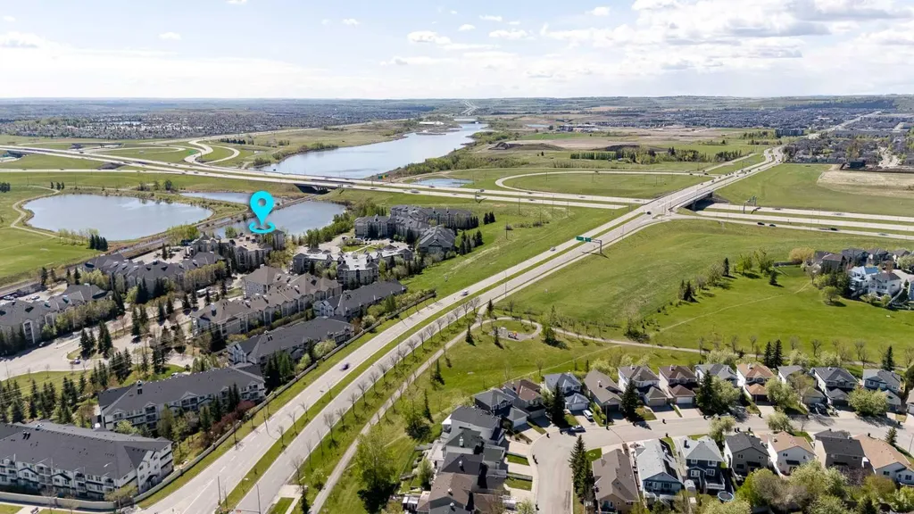 4000 Somervale Court SW Calgary AB T2Y 4J3