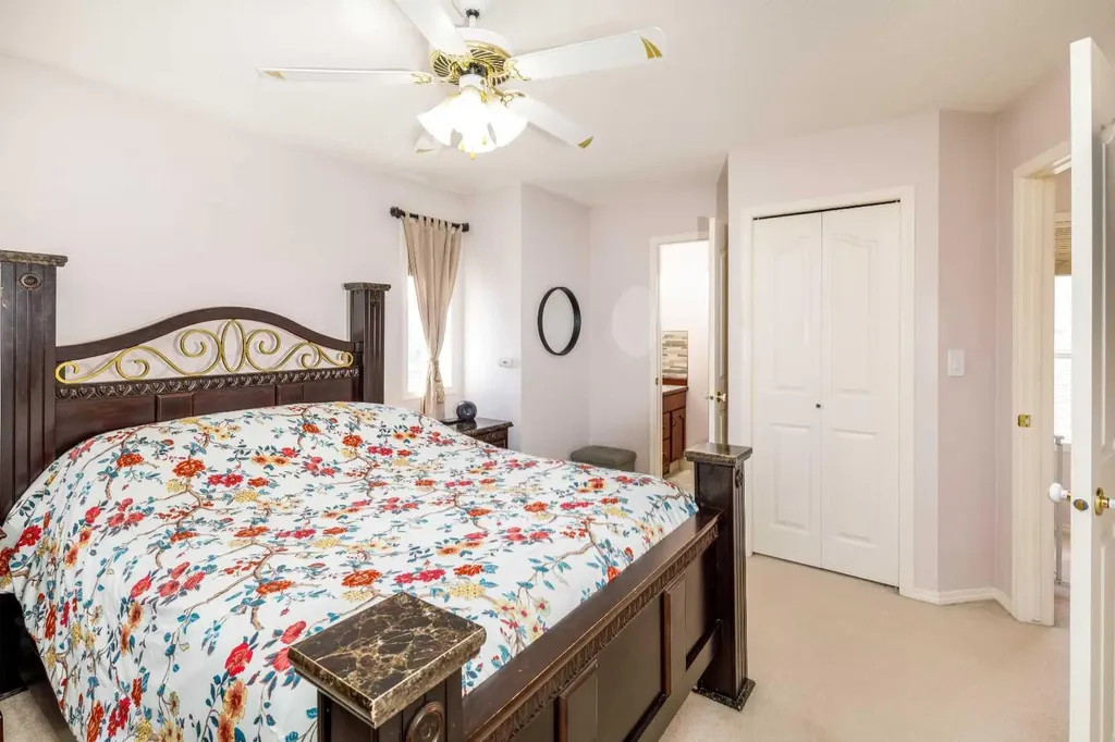 49 Kirkland Drive Red Deer AB T4P 3M7