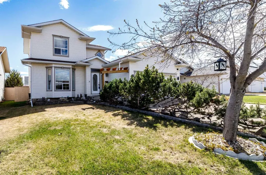 49 Kirkland Drive Red Deer AB T4P 3M7