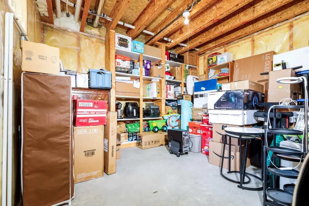 49 Kirkland Drive Red Deer AB T4P 3M7