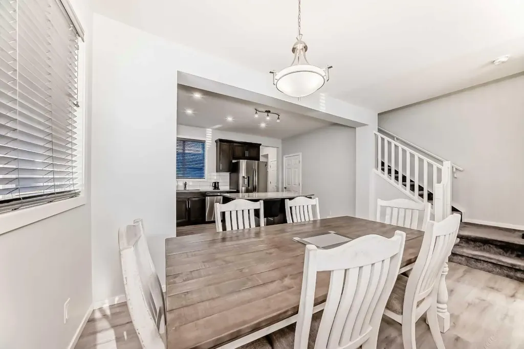 412 Yorkville Avenue SW Calgary AB T2X 4S4