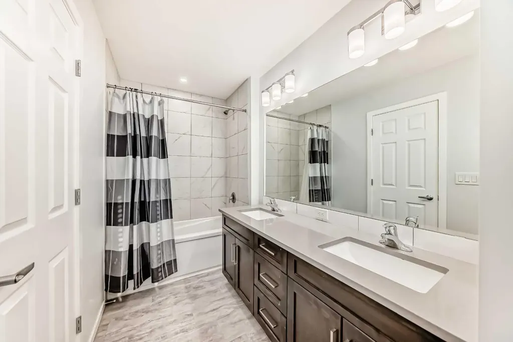 412 Yorkville Avenue SW Calgary AB T2X 4S4