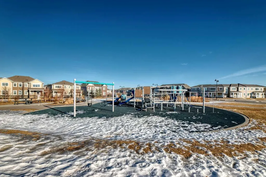 412 Yorkville Avenue SW Calgary AB T2X 4S4