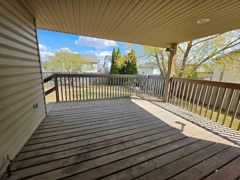 4105 67th Avenue Lloydminster AB T9V3G7