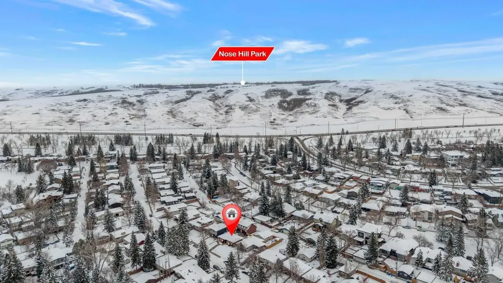 4824 Claret Street NW Calgary AB T2L 1C1