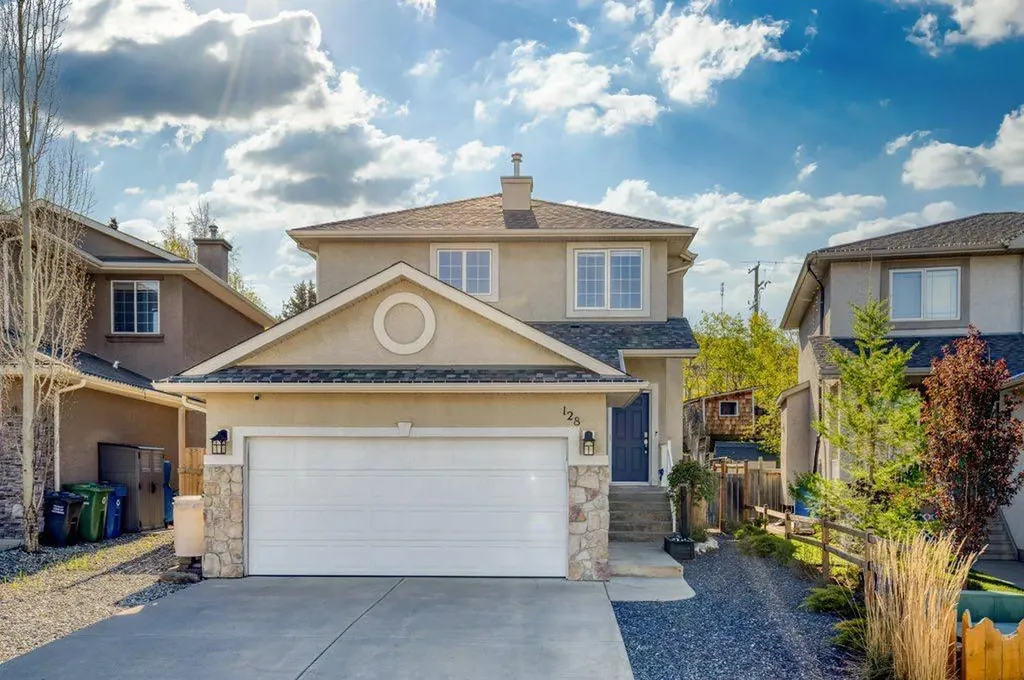 128 Sunterra Heights Cochrane AB T4C 1W7
