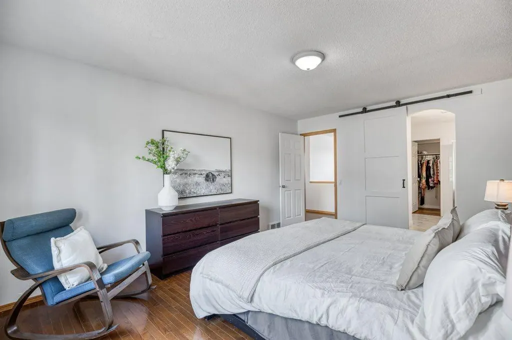 128 Sunterra Heights Cochrane AB T4C 1W7