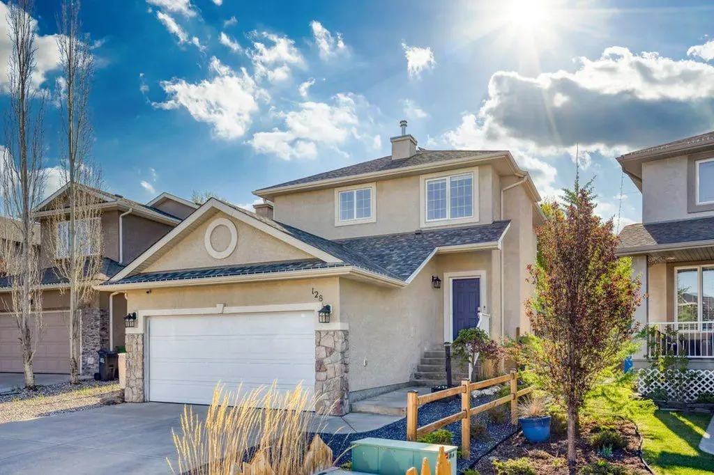 128 Sunterra Heights Cochrane AB T4C 1W7