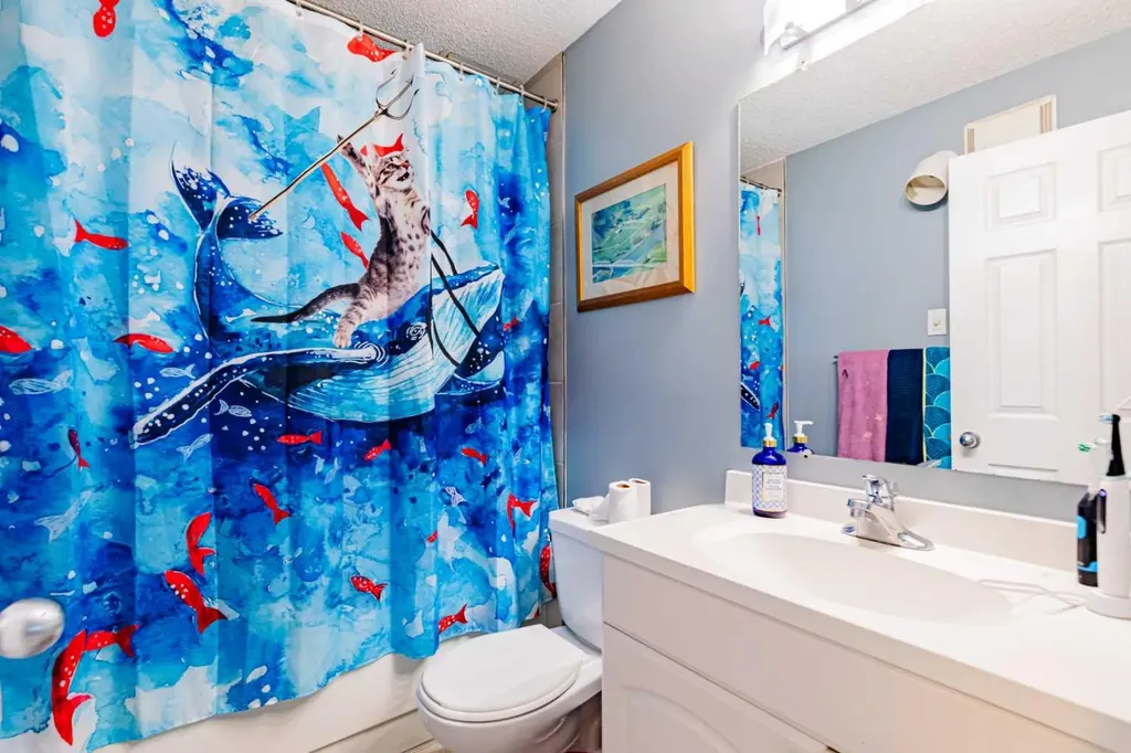 145 Cedar Springs Gardens SW Calgary AB T2W 5J9