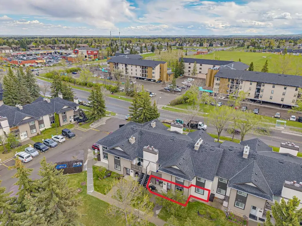 145 Cedar Springs Gardens SW Calgary AB T2W 5J9