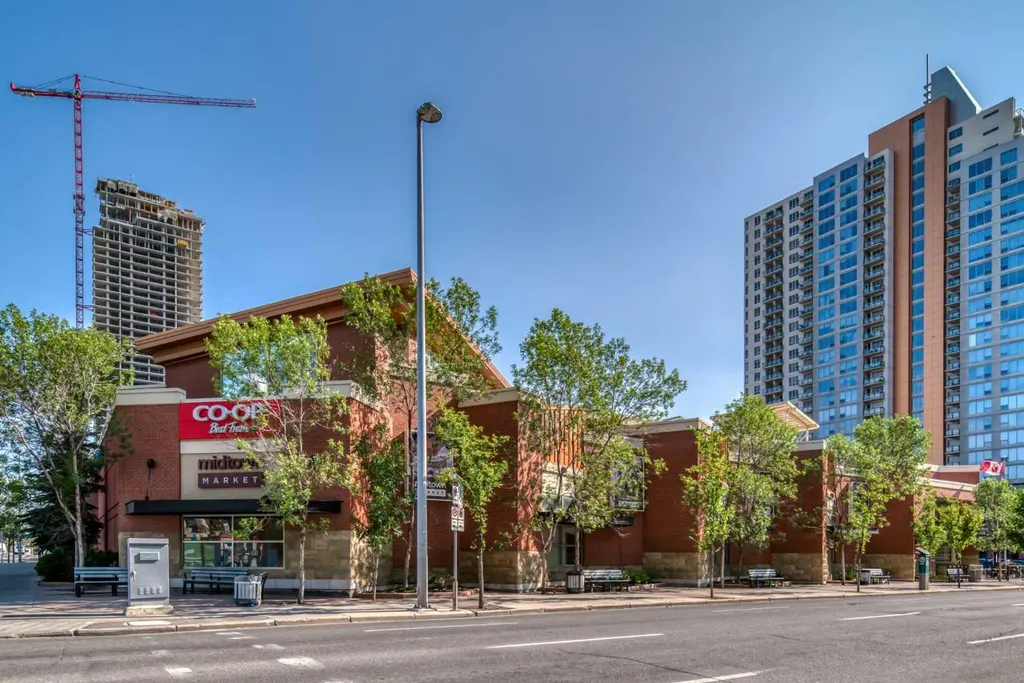 1125 17 Avenue SW Calgary AB T2T 0B5