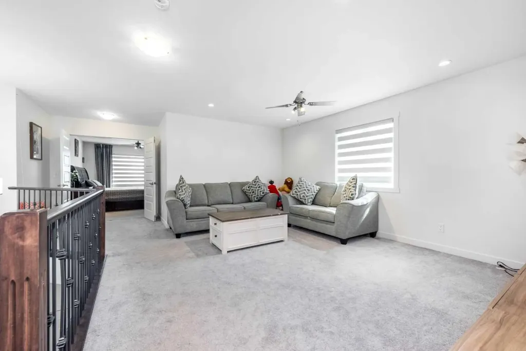 32 Saddlestone Way NE Calgary AB T3J 2C9