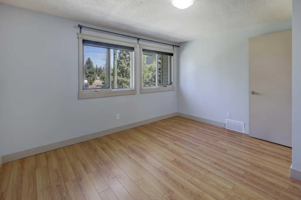 116 Silver Crest Drive Calgary AB T3B 4B9