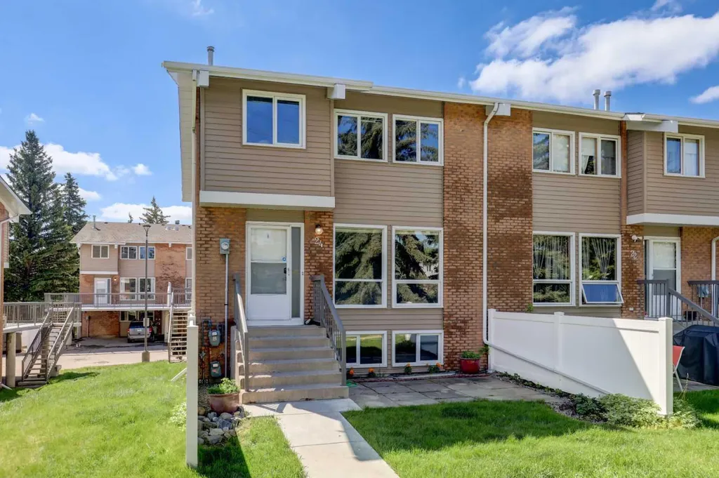 116 Silver Crest Drive Calgary AB T3B 4B9