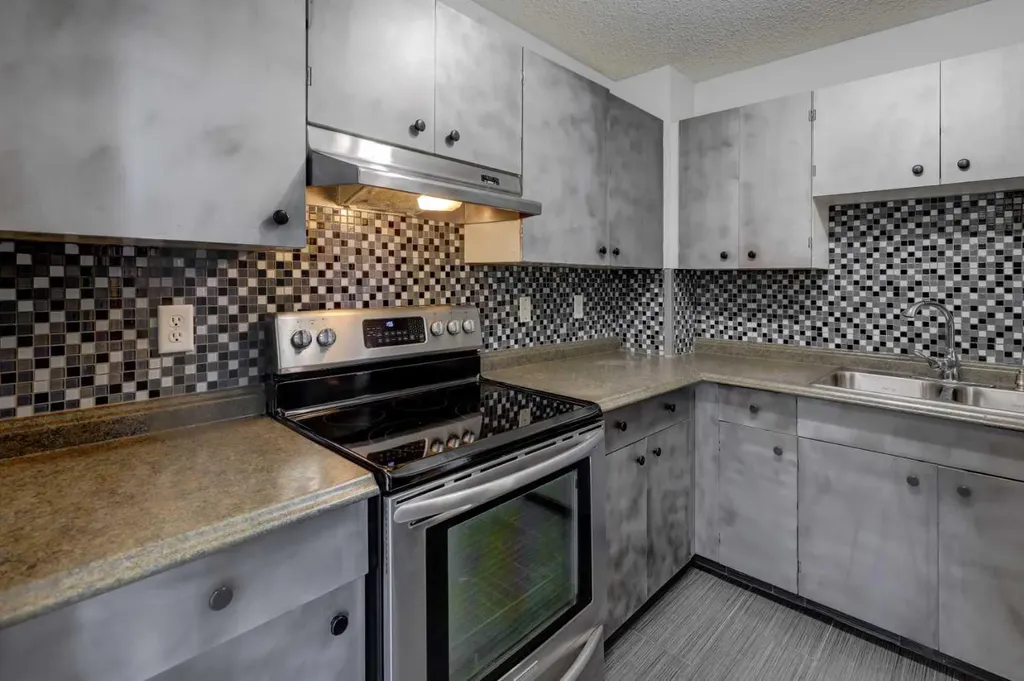 116 Silver Crest Drive Calgary AB T3B 4B9