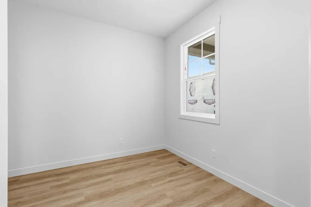 190 Annette Landing NW Calgary AB T3R 2K2