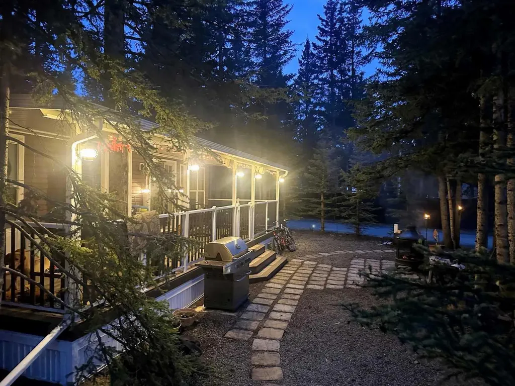 1 Timber Trail Rural Mountain View County AB T0M 1X0