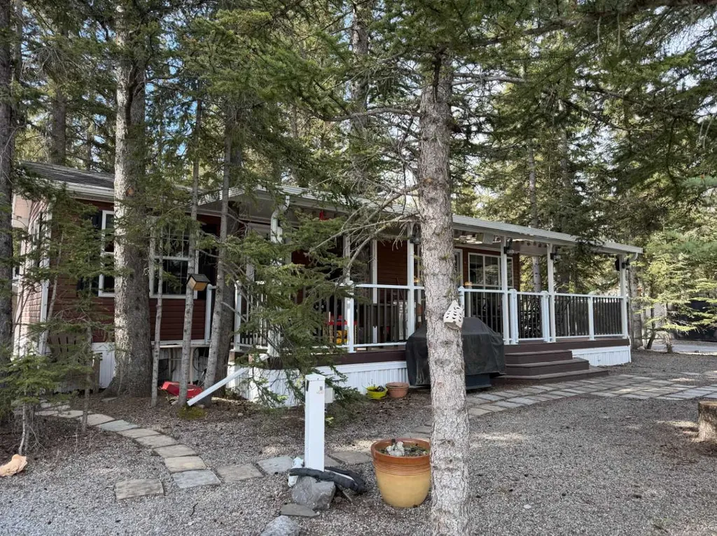 1 Timber Trail Rural Mountain View County AB T0M 1X0