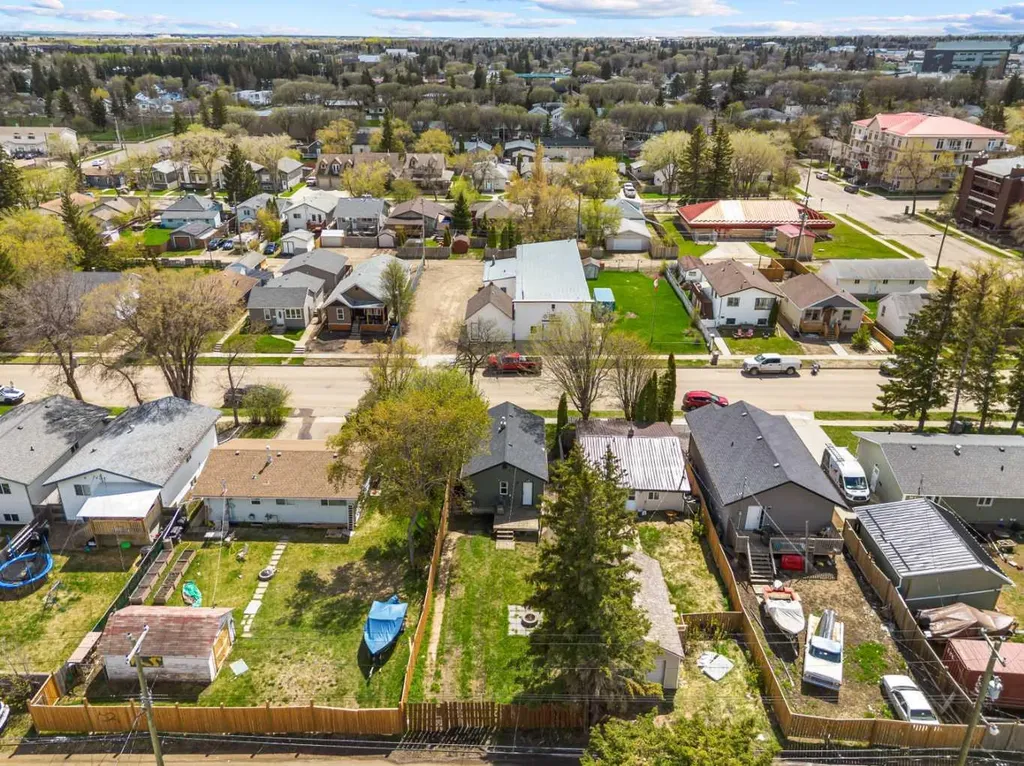 4724 49 Street Lloydminster SK S9V 0L8