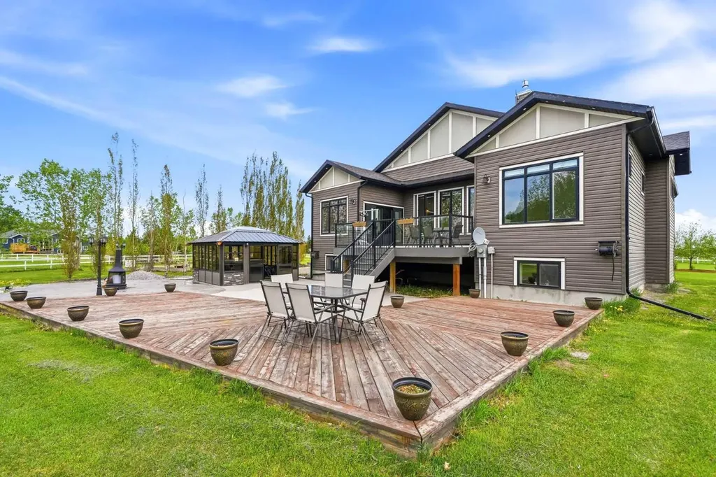 292131 Township Road 264 Rural Rocky View County AB T4A 0N3