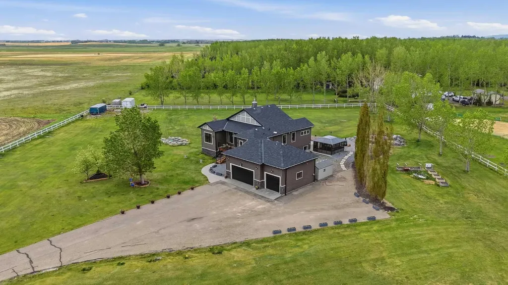 292131 Township Road 264 Rural Rocky View County AB T4A 0N3