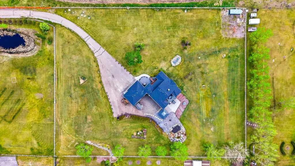 292131 Township Road 264 Rural Rocky View County AB T4A 0N3