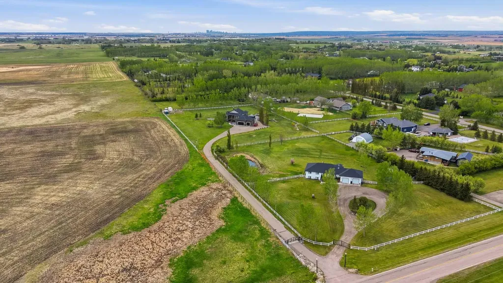 292131 Township Road 264 Rural Rocky View County AB T4A 0N3