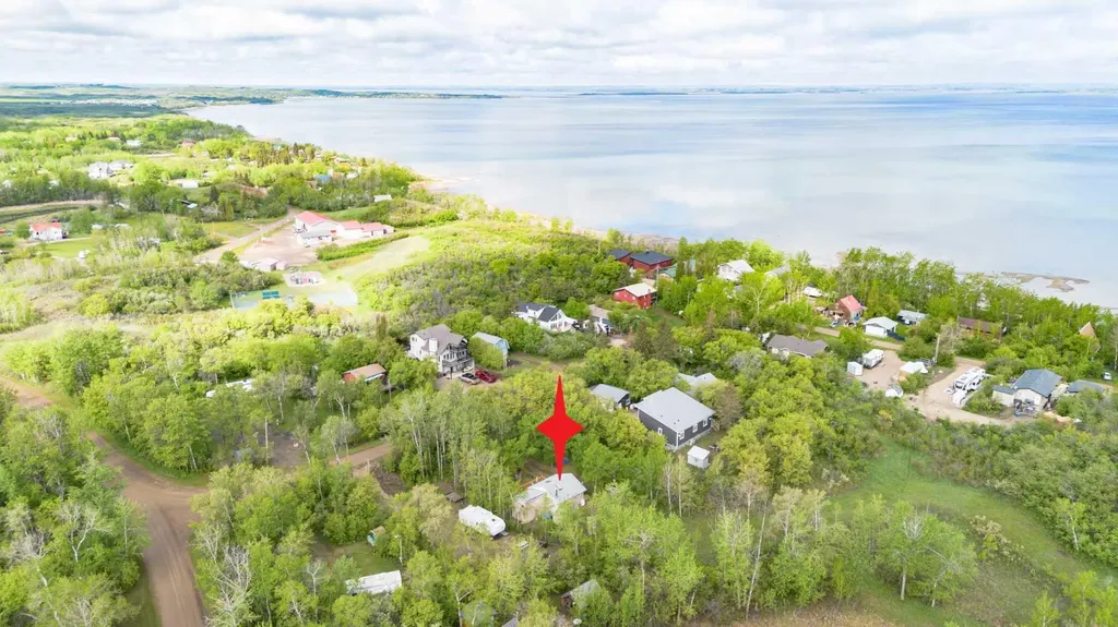 14 & 16 4 Street White Sands AB T0C 2L0