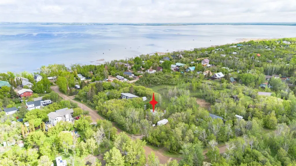 14 & 16 4 Street White Sands AB T0C 2L0
