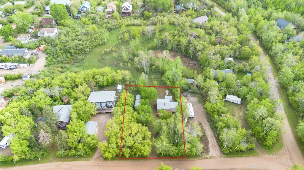 14 & 16 4 Street White Sands AB T0C 2L0