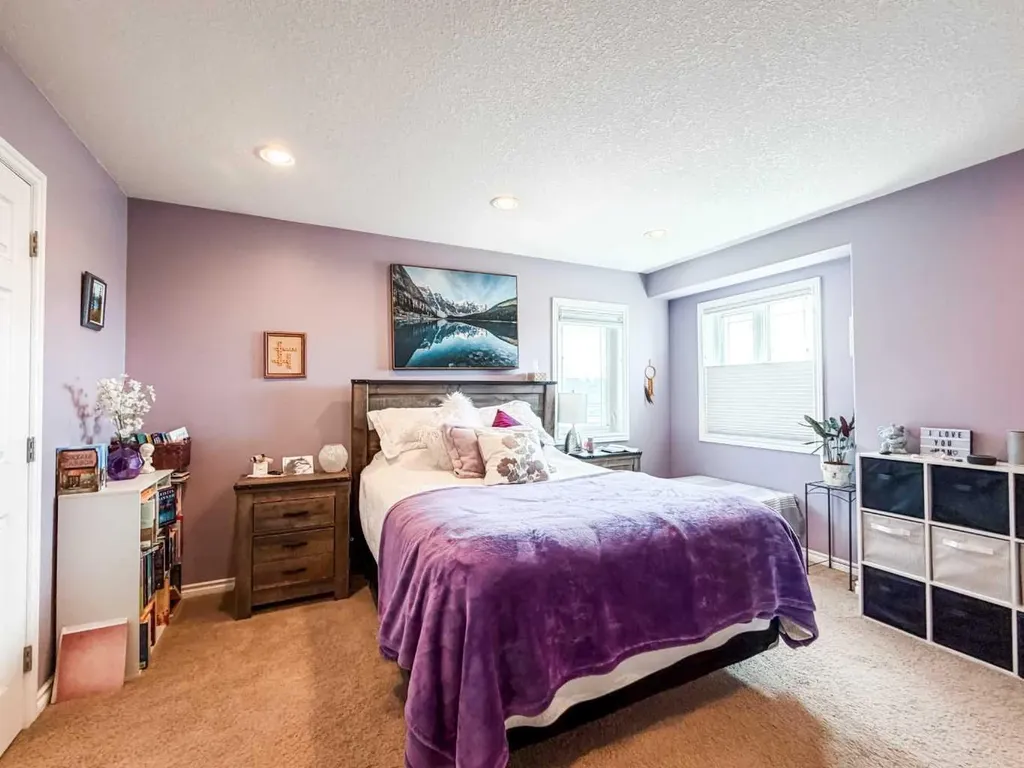 6710 43 Ave Close Stettler AB T4K 1K6
