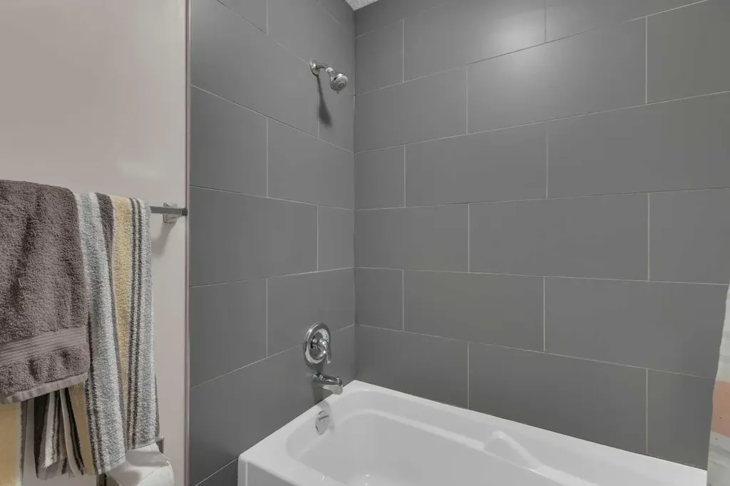 6104 Dalcastle Link Calgary AB T3A 2P5