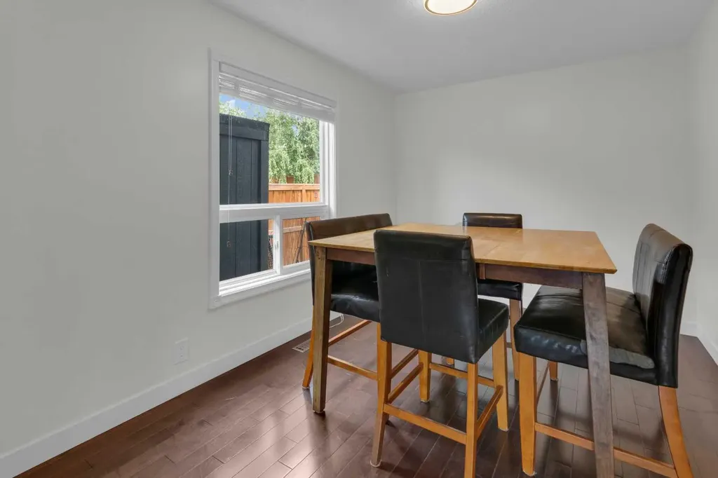 6104 Dalcastle Link Calgary AB T3A 2P5